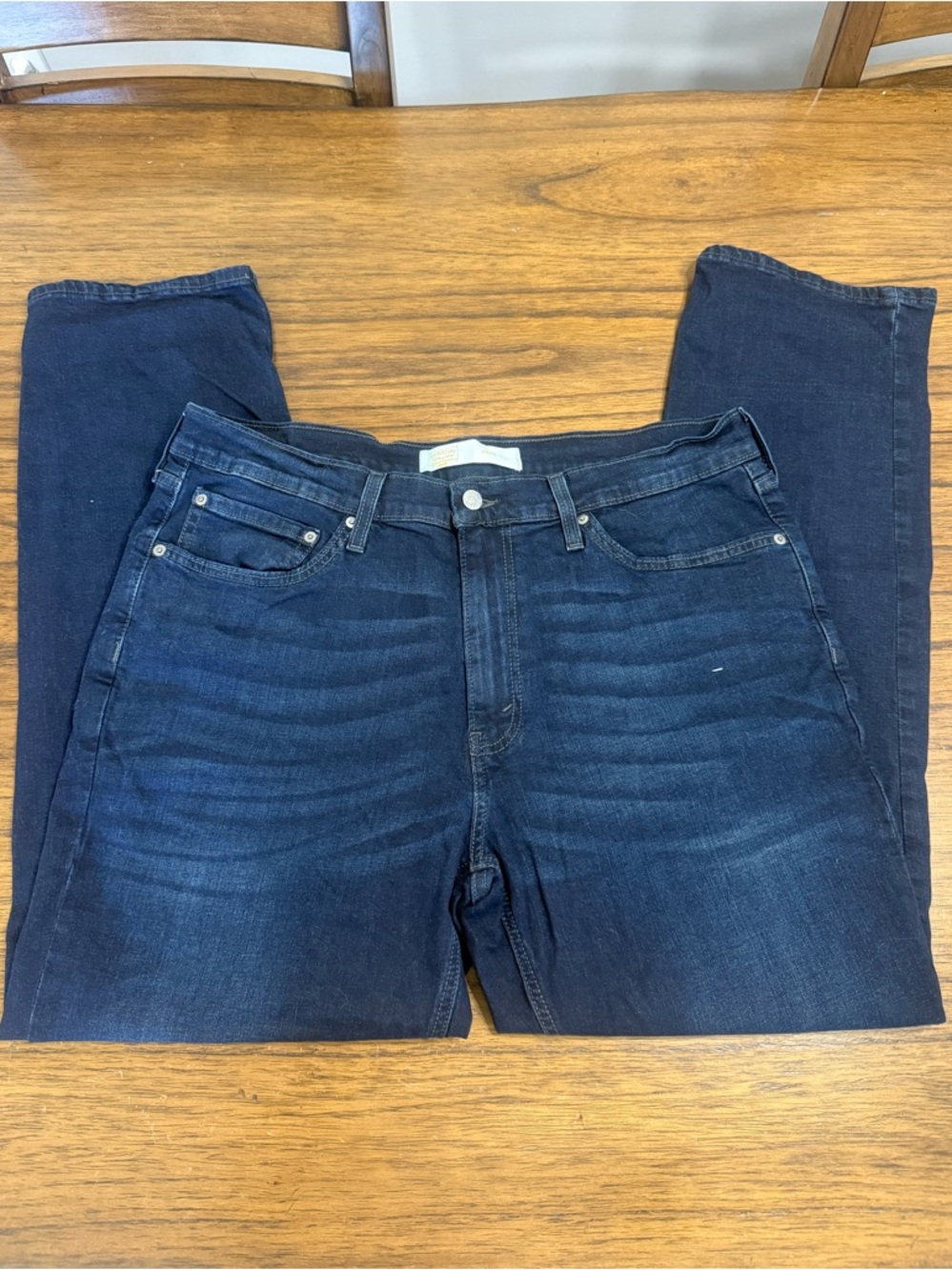 Signature by Levi Strauss & Co. Gold Label Men's Athletic Jean Size 36x32
